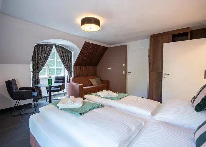 Schloss Hantberg Johnsdorf